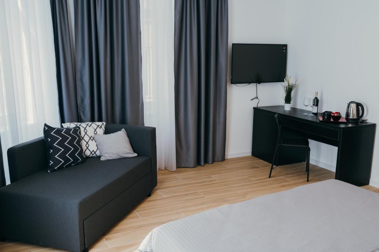 Poppy Downtown Suites Sarajevo SJJ Exterior foto